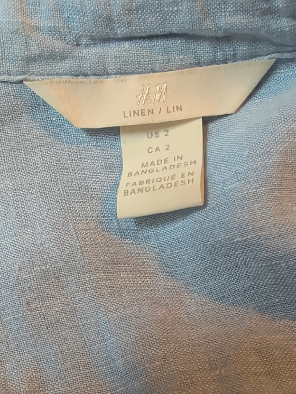 H&M Light Blue Women's Linen Blend Button-Down Shirt - Picture 6 of 6